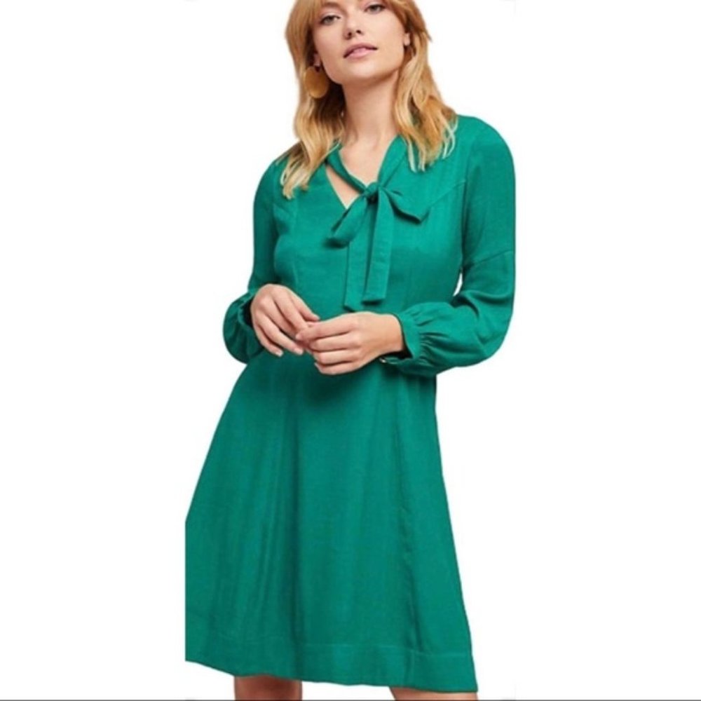Anthropologie Green Gina Keyhole V-neck Midi Dress